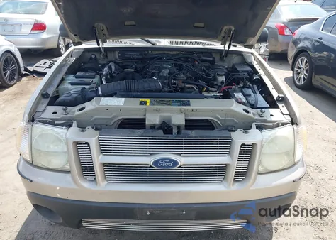 2005 Ford Explorer Sport Trac Adrenalin/Xls/Xlt from USA, damaged, VIN 1FMZU67K55UA17636